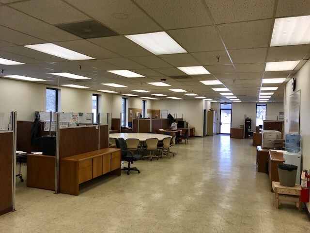 More Photos Of 1071 State Route 31, Macedon Manufacturing For Sale