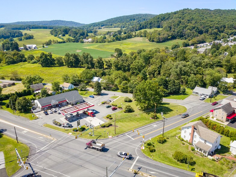 More Photos Of 8012 Chestnut St, Hereford Freestanding For Sale