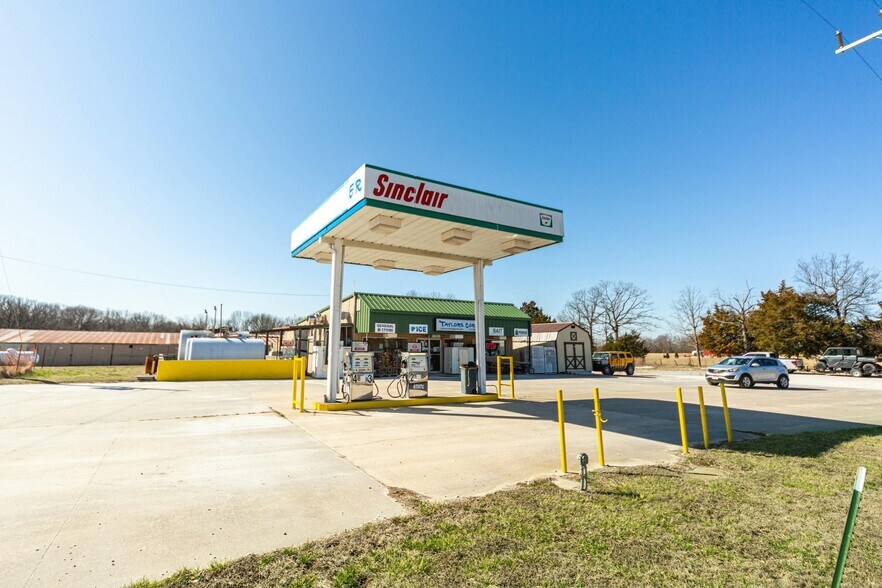 More Photos Of 784 E State Highway 215, Dadeville Self Storage For Sale