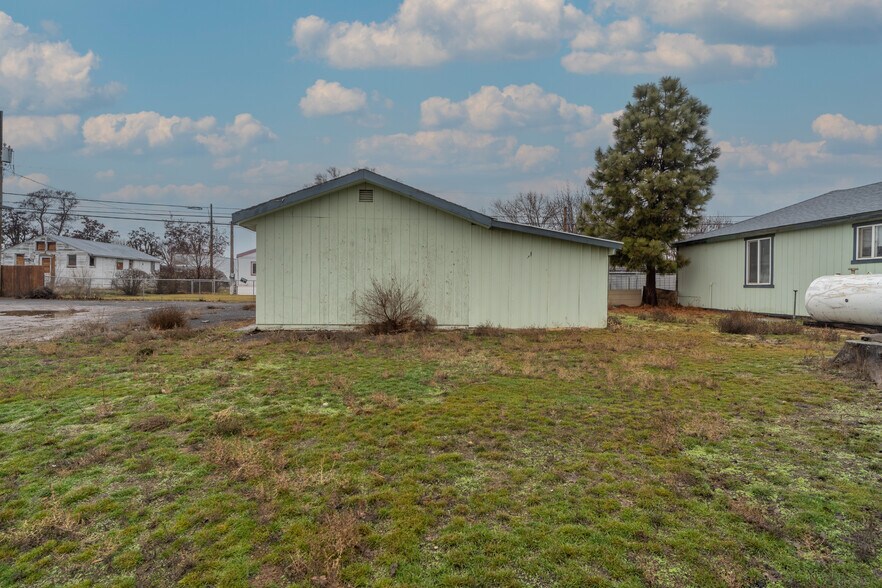 More Photos Of 68 W Hwy 28, Soap Lake Apartments For Sale