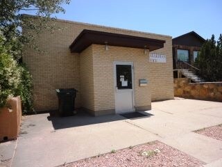 Primary Photo Of 310 E Mesa Ave, Gallup Medical For Lease