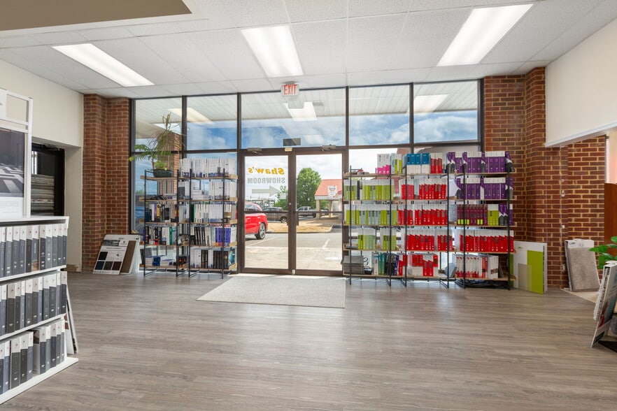 More Photos Of 4416-4434 Lafayette Blvd, Fredericksburg Storefront Retail Office For Sale