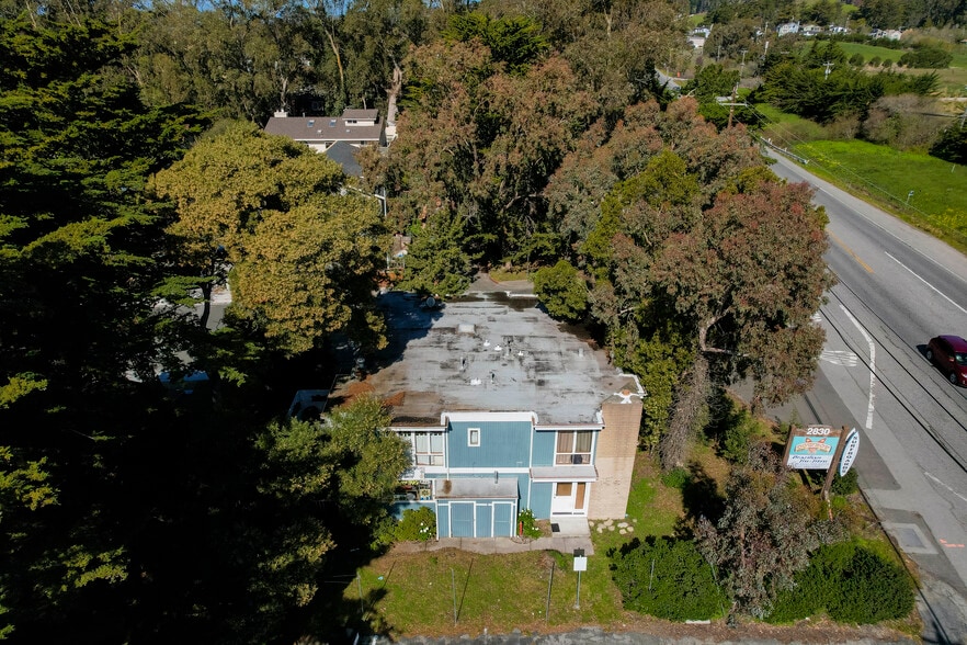 More Photos Of 2830 Cabrillo Hwy N, Half Moon Bay Office For Lease