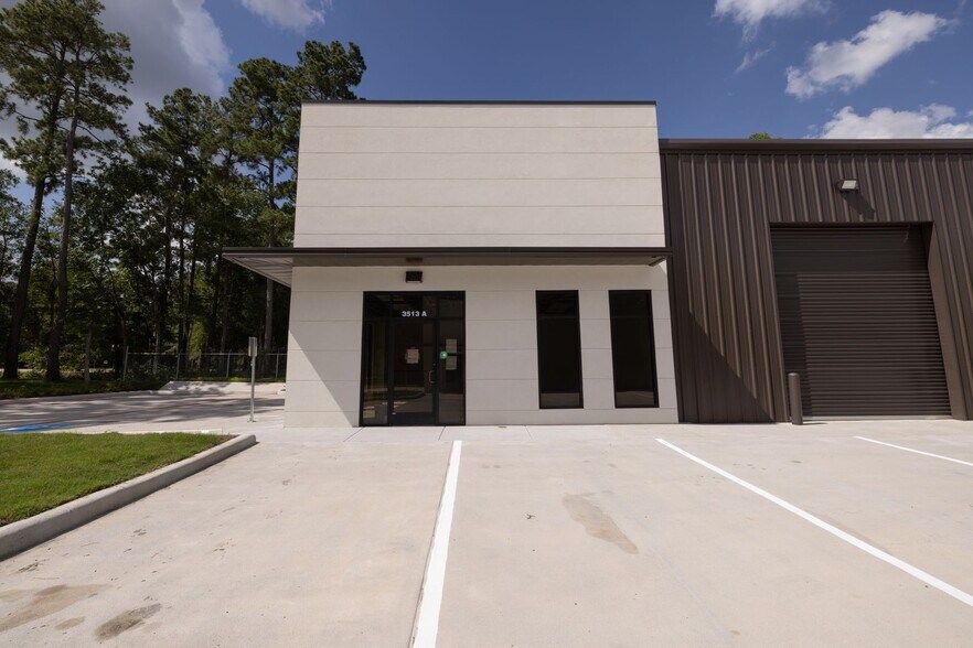 More Photos Of 3513 N Loop 336 W, Conroe Unknown For Lease