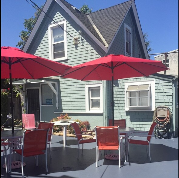 More Photos Of 1033 Magnolia St, Oakland Apartments For Sale