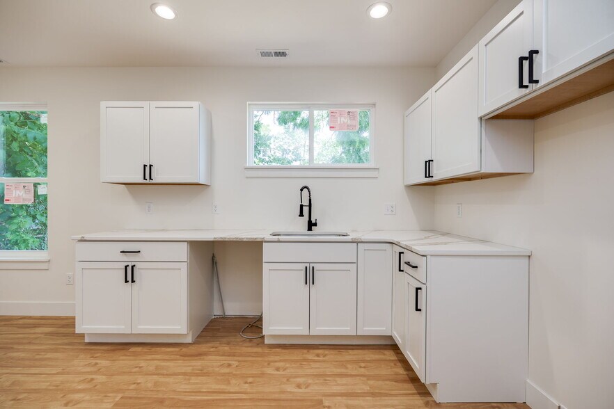 More Photos Of , Dayton Unknown For Sale