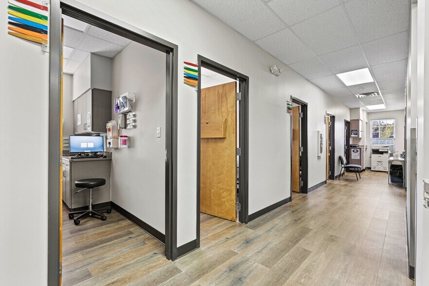 More Photos Of 357-359 Williamson Rd, Mooresville Medical For Sale