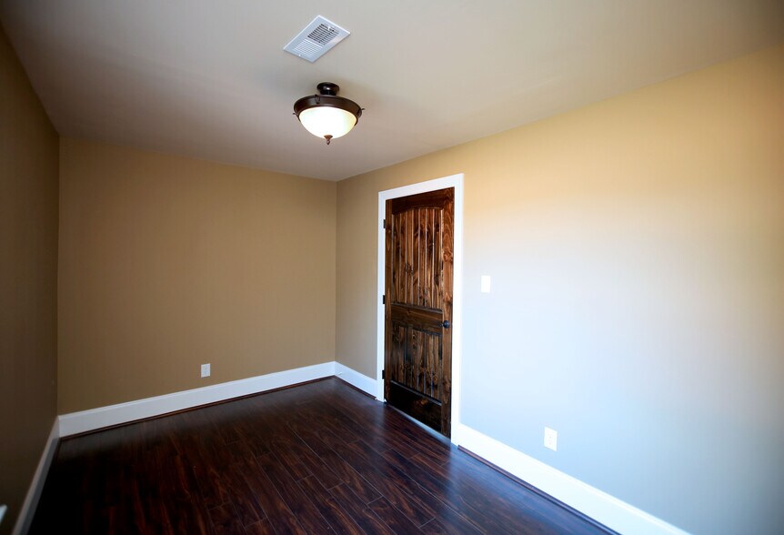 More Photos Of 1697 NC-16 Business, Denver Coworking Space