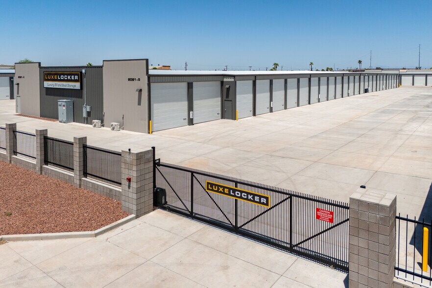 Primary Photo Of 6123 N 55th Ave, Glendale Self Storage For Sale