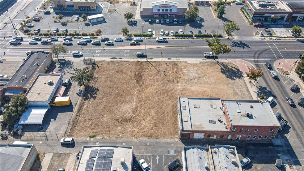 More Photos Of 375 W 16th St, Merced Land For Lease