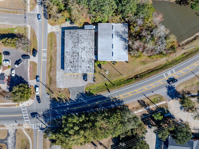 More Photos Of 701 S 5th St, Macclenny General Retail For Lease