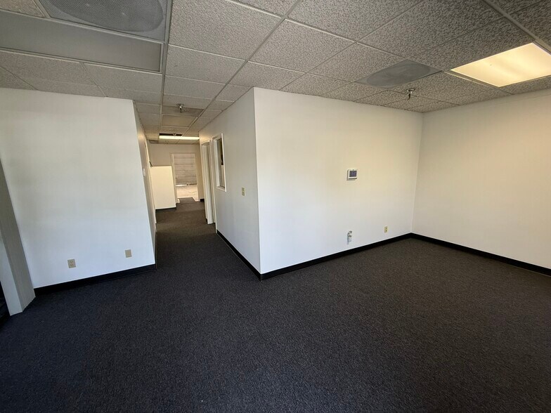 More Photos Of 25809 Business Center Dr, Redlands Industrial For Lease