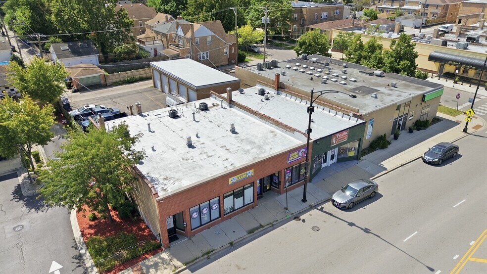 More Photos Of 3415-3419 W Peterson Ave, Chicago Storefront For Sale