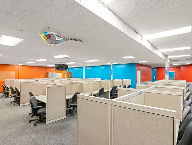 More Photos Of 1228 E Orman Ave, Pueblo Office For Sale