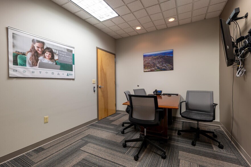 More Photos Of 101-103 Main St, South Glens Falls Office For Sale