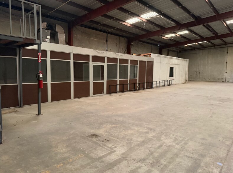 More Photos Of 1120 Produce Rd, Hidalgo Warehouse For Lease