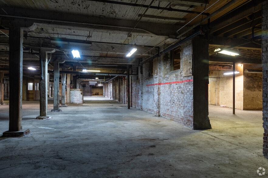 More Photos Of 151 Harrison St, Athol Manufacturing For Sale