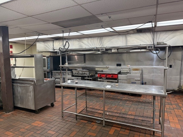 More Photos Of 1173-1181 Elm St, Manchester Multifamily For Lease