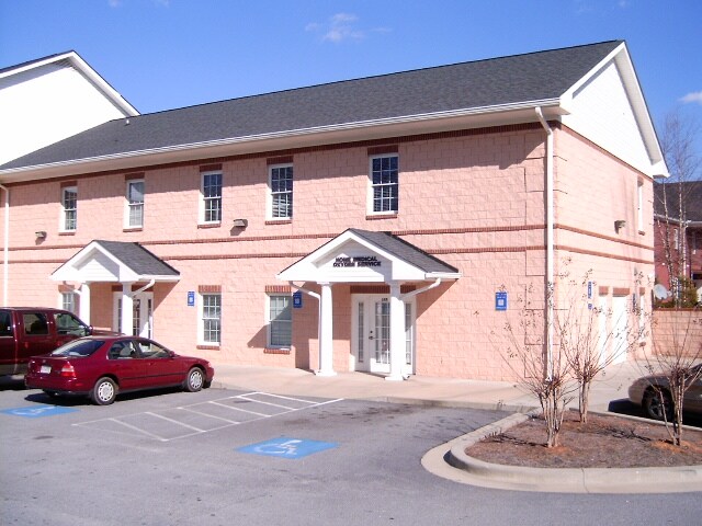 More Photos Of 145-155 N Park Trl, Stockbridge Medical For Sale