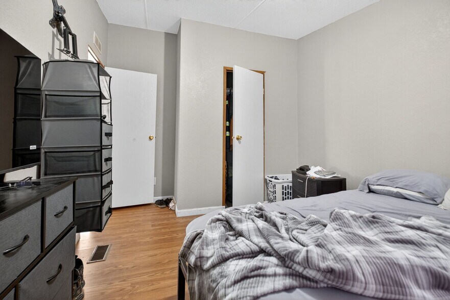 More Photos Of 11010 W Joan Dr, Odessa Warehouse For Lease