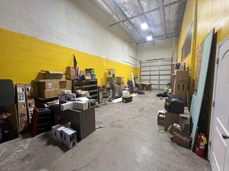 More Photos Of 620 N 1100 E, St George Warehouse For Sale