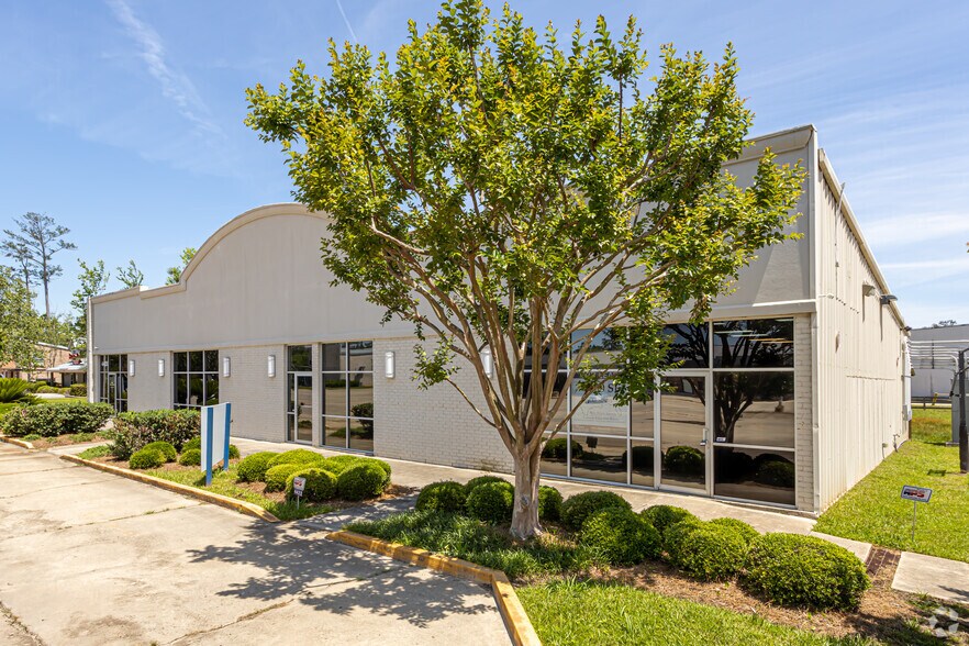 Primary Photo Of 4420-4422 Highway 22, Mandeville Office For Sale