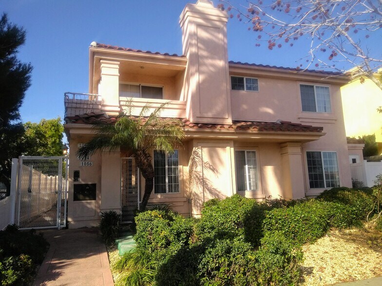 Primary Photo Of 1050-1054 Diamond St, San Diego Apartments For Sale