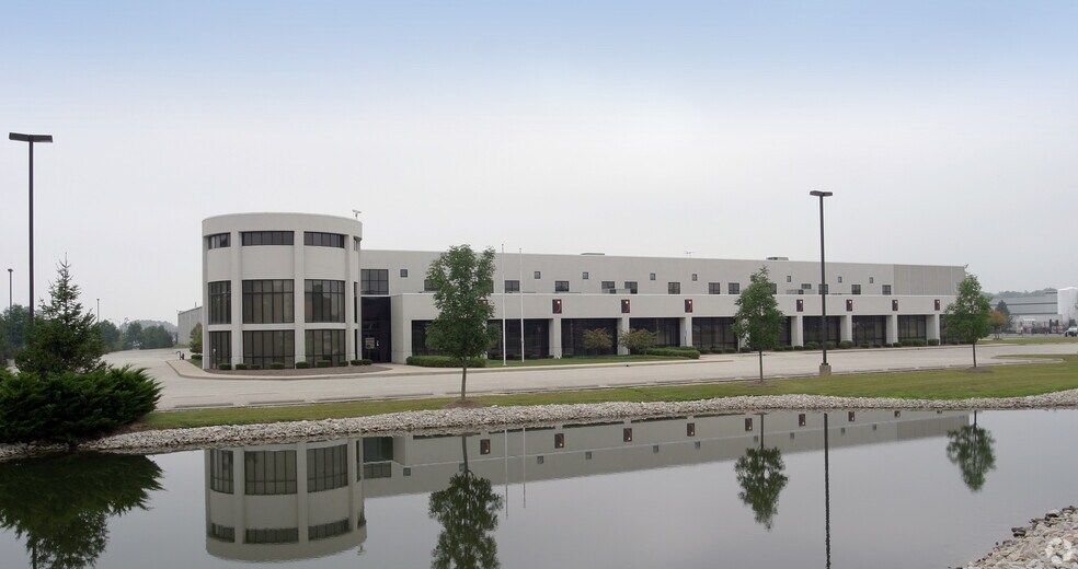More Photos Of 6402 Corporate Dr, Indianapolis Distribution For Lease