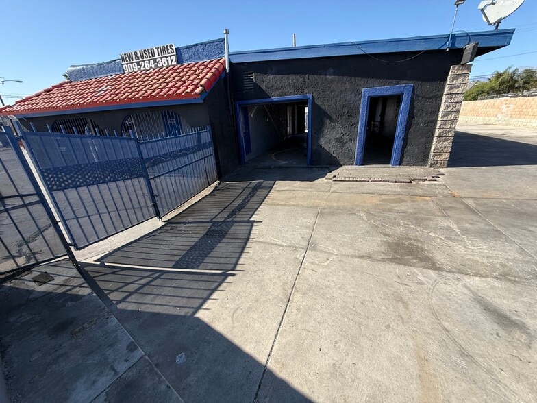 More Photos Of 661 S La Cadena Dr, Colton Auto Repair For Lease