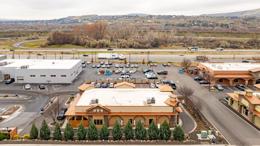 More Photos Of 1215 Aaron Dr, Richland General Retail For Lease