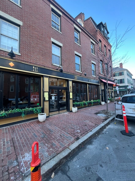 Primary Photo Of 83 Main St, Boston Restaurant For Lease