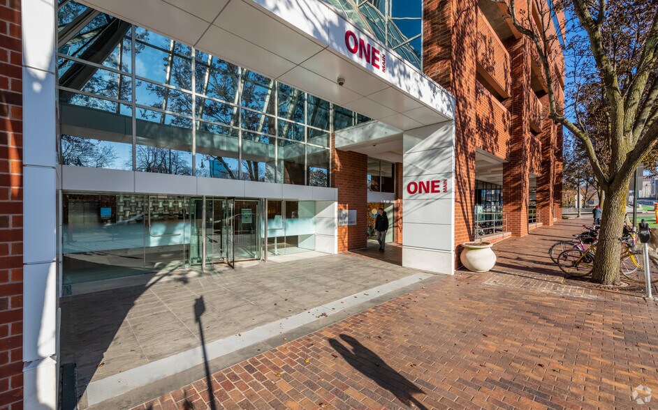 More Photos Of 1 Main St, Cambridge Office For Lease