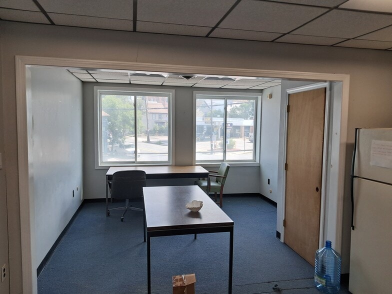 More Photos Of 418 Bridge St, Lowell Office For Lease