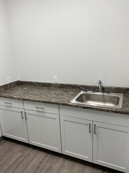 More Photos Of 828 S 500 W, Salt Lake City Industrial For Lease