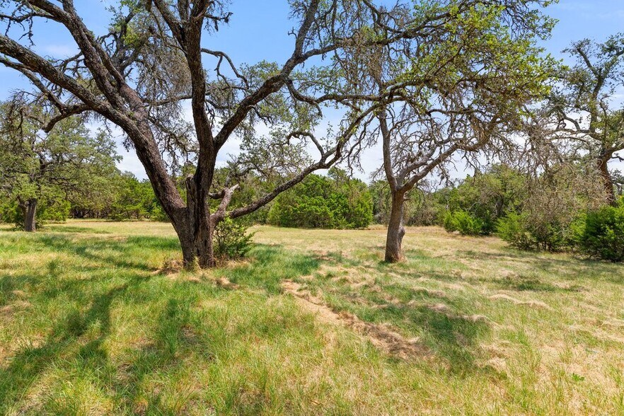 More Photos Of 1984 Grape Creek rd, Fredericksburg Specialty For Sale