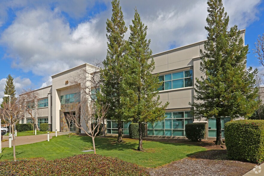 More Photos Of 1130 Iron Point Rd, Folsom Unknown For Lease