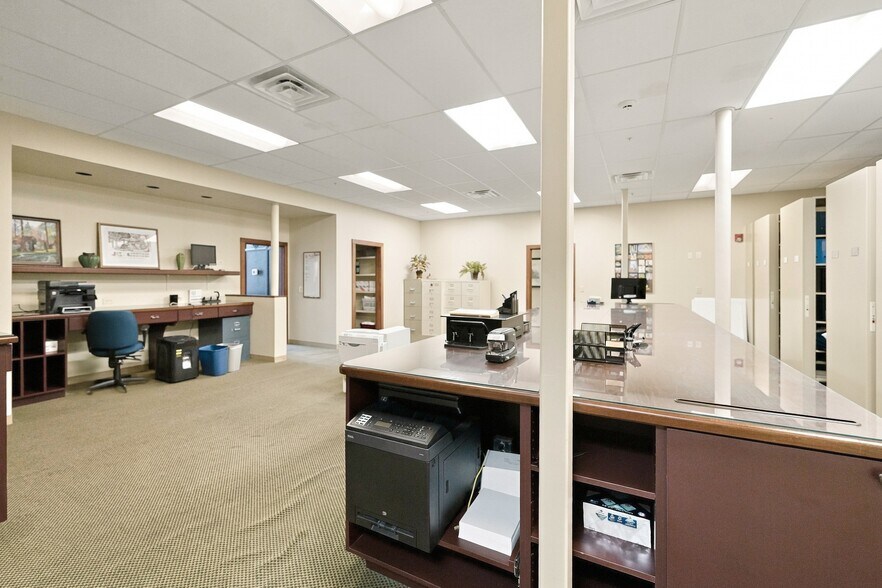 More Photos Of 1354 N Laura St, Jacksonville Office For Sale