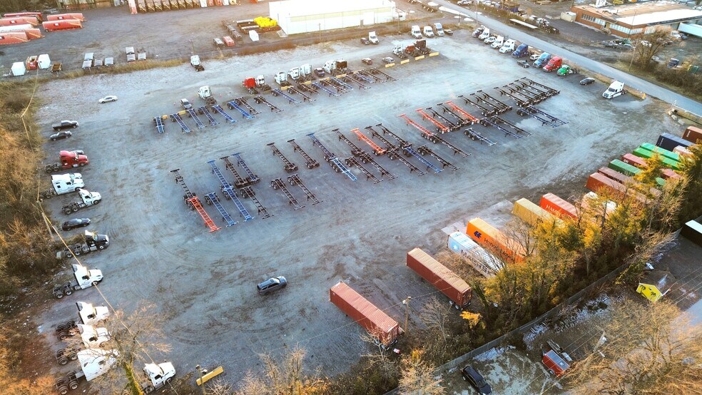 More Photos Of 8225 Fischer Rd, Dundalk Land For Lease