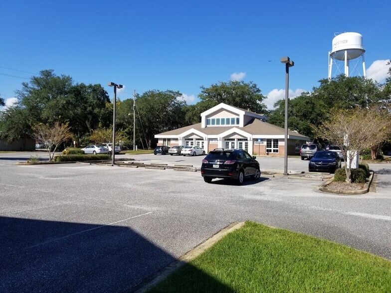 More Photos Of 124 E Miracle Strip Pky, Mary Esther Office For Lease
