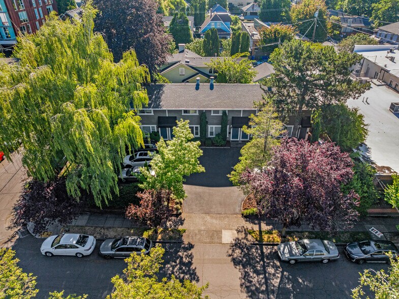 More Photos Of 2602-2610 SE 25th Ave, Portland Apartments For Sale
