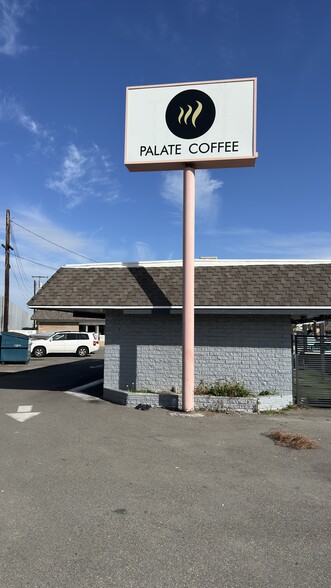 More Photos Of 10051 McFadden Ave, Westminster Fast Food For Lease