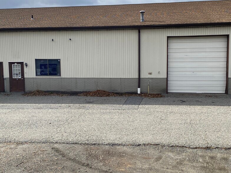 More Photos Of 180 Sunny Valley Rd, New Milford Light Distribution For Lease