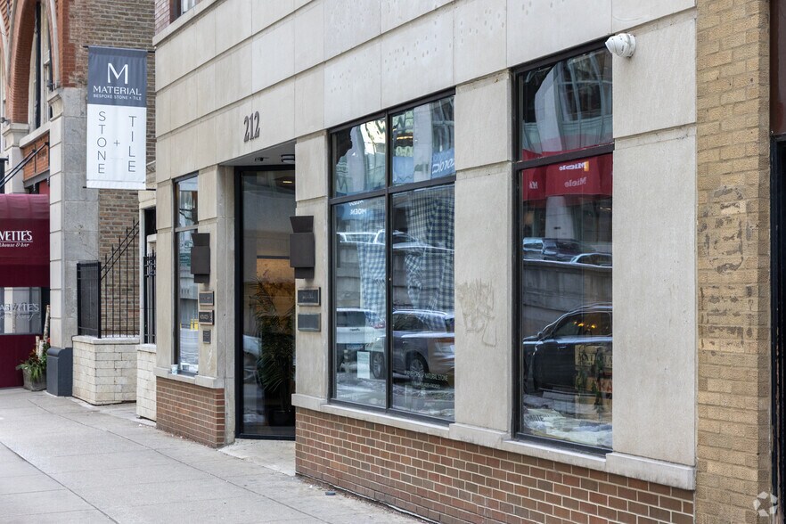 More Photos Of 212 W Kinzie St, Chicago Loft Creative Space For Lease
