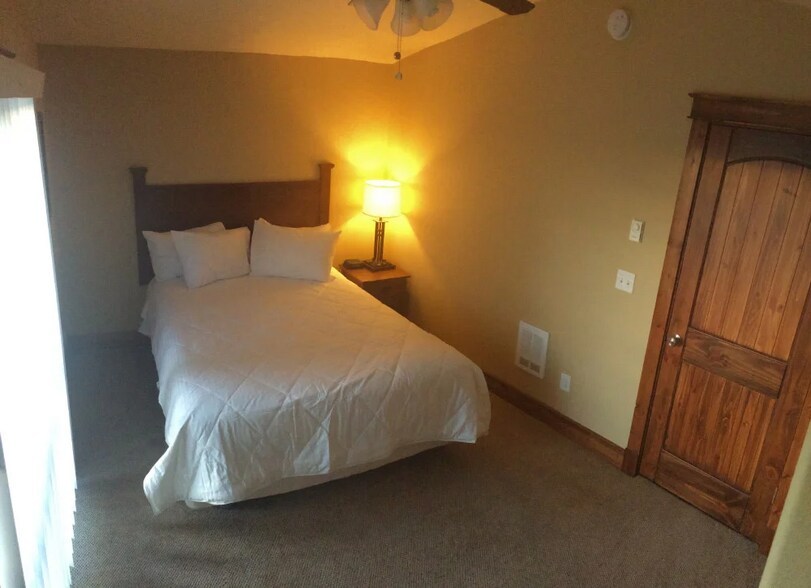 More Photos Of 2261 Highway 85, Watford City Apartments For Sale