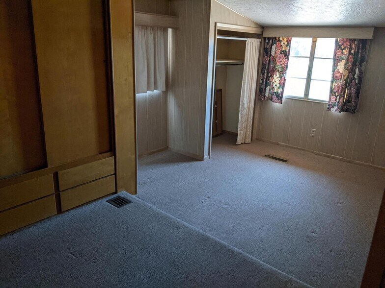 More Photos Of 1306 N Woodland Dr, Payson Multifamily For Sale