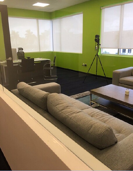 More Photos Of 200-220 Hillsboro Technology Dr, Deerfield Beach Office For Lease