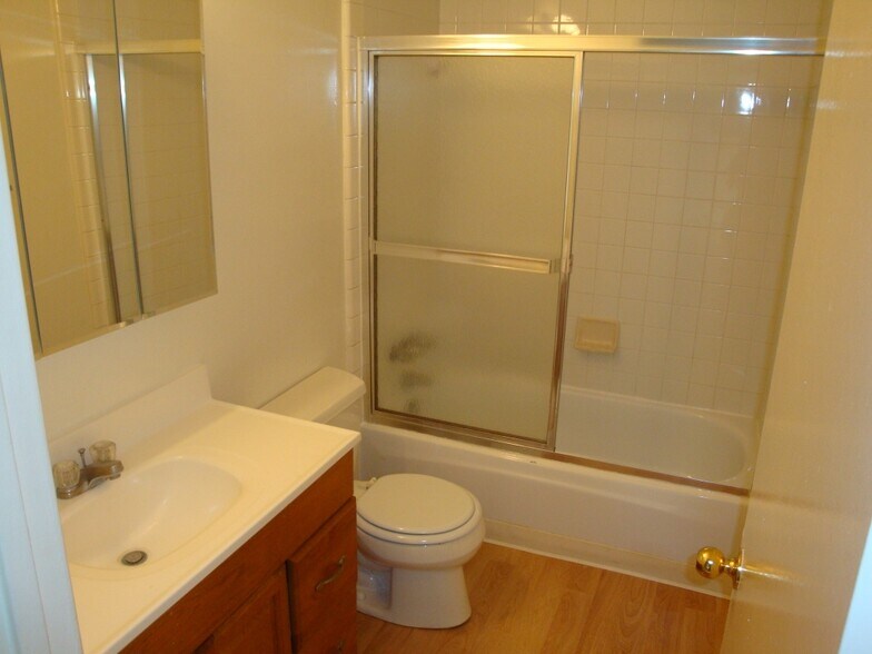 More Photos Of 280 E Okeefe St, Palo Alto Apartments For Sale