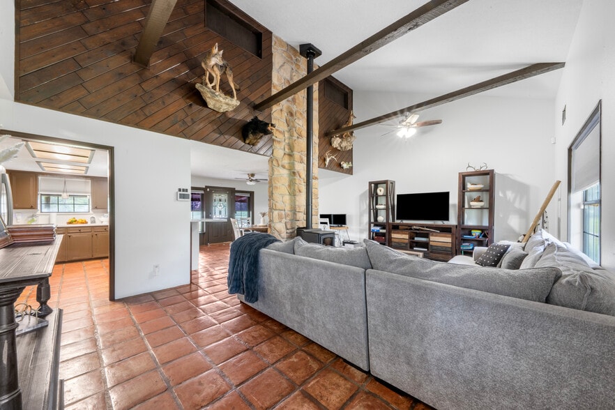 More Photos Of 246 County Road 385, Cleveland Land For Sale