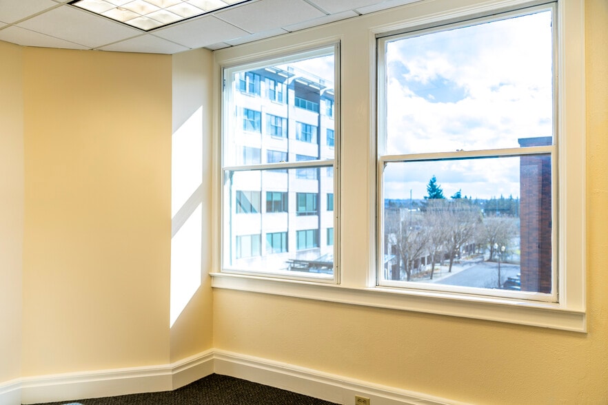 More Photos Of 601-603 Main St, Vancouver Office For Lease