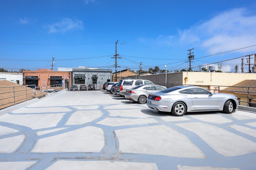 More Photos Of 122 Sheldon St, El Segundo Loft Creative Space For Sale